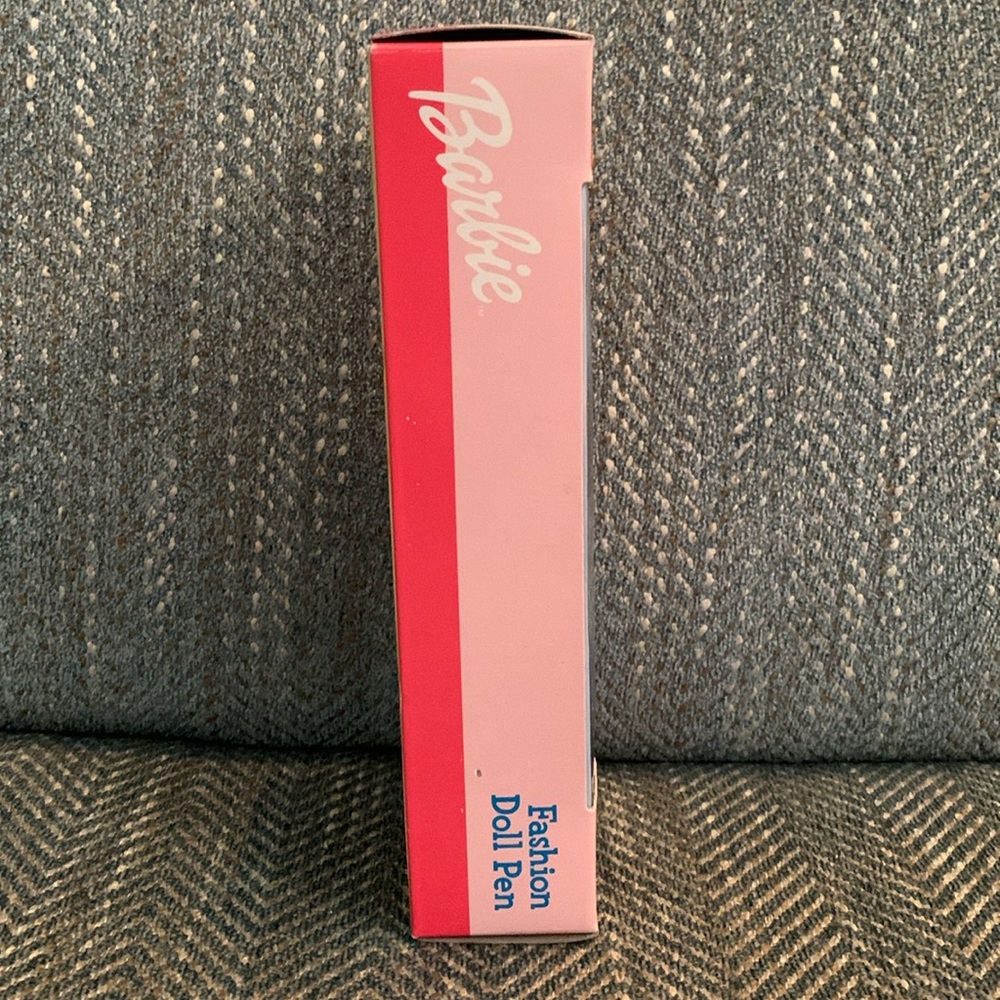 BRAND NEW in box never opened. BARBIE Fashion Doll Pen. - Picture 3 of 4